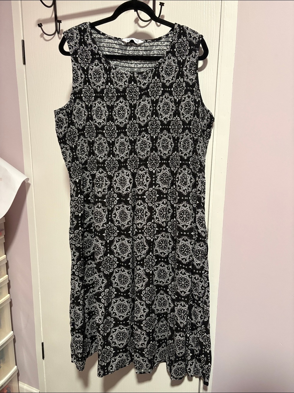 🔥Croft & Barrow Black with White Medallion Midi Maxi Dress size 2X